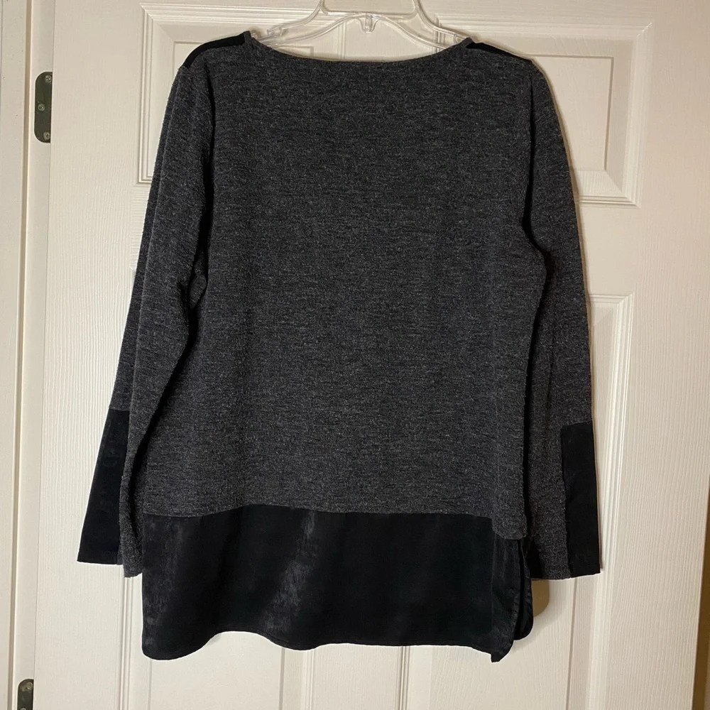 Ivanka Trump Pull Over Sweater